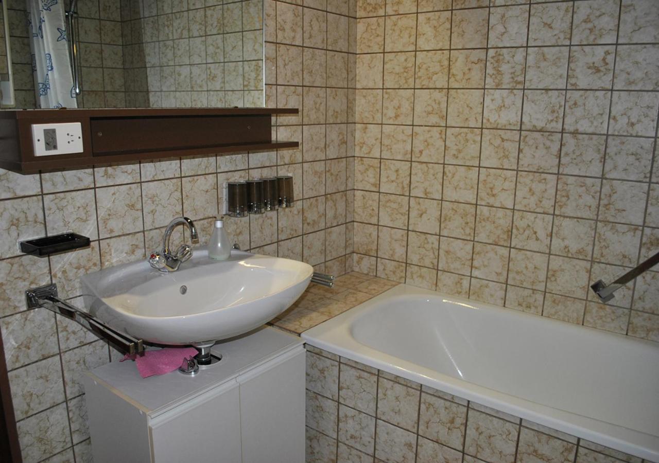 باد جاستاين Privat Appartement Primel Im Hotel المظهر الخارجي الصورة